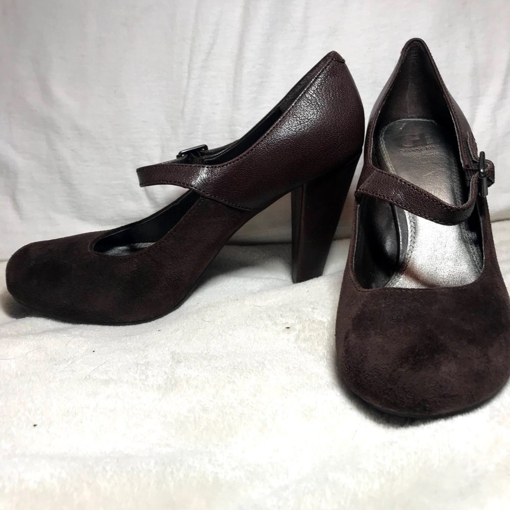 Gianni Bini Mary Jane brown high heels classic NWT